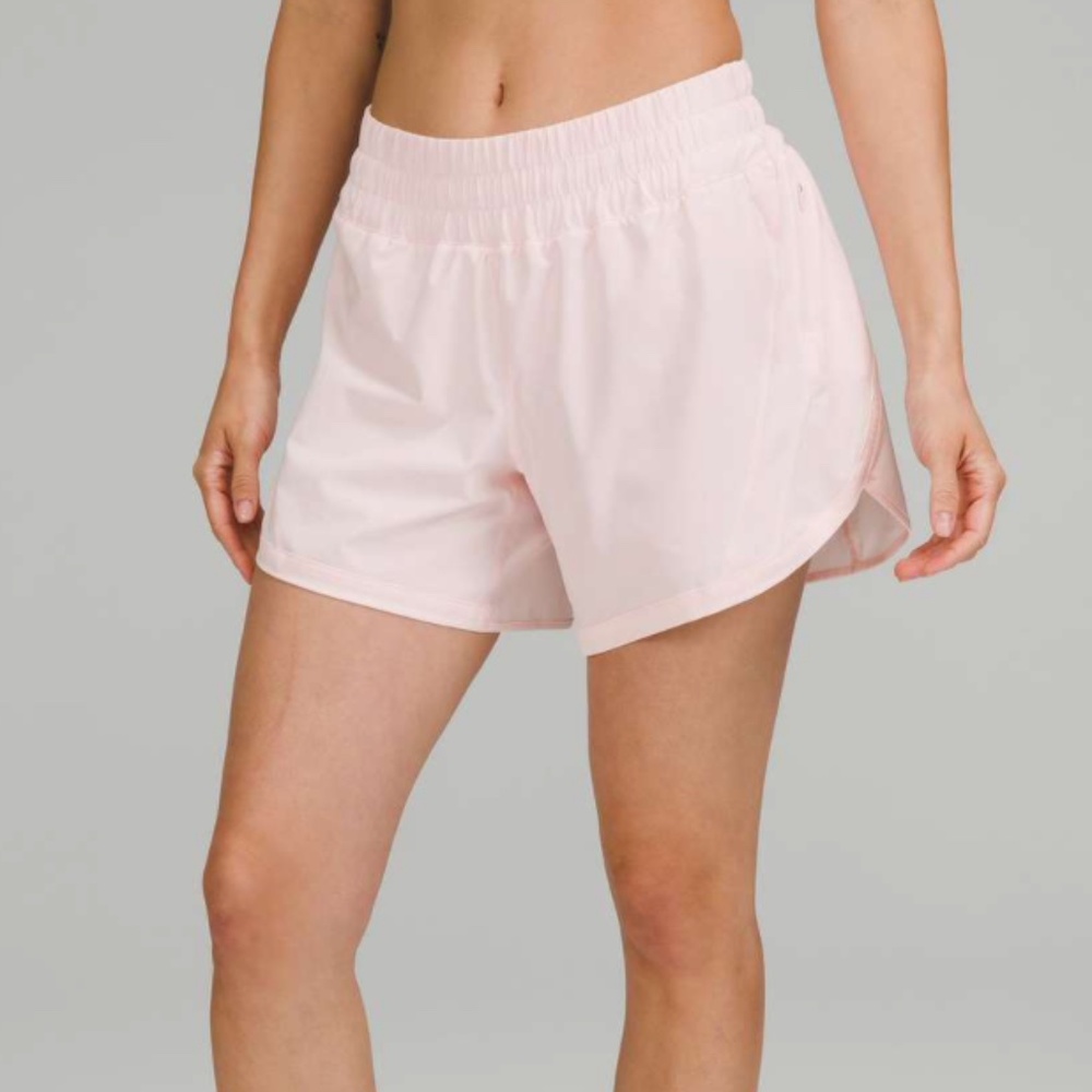 Lululemon Track That Mid-Rise Lined Short 5" Strawberry Milkshake Size 4
